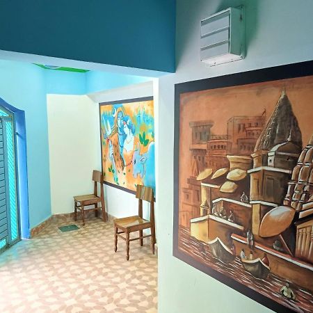 Trinetra Inn Varanasi Exterior photo