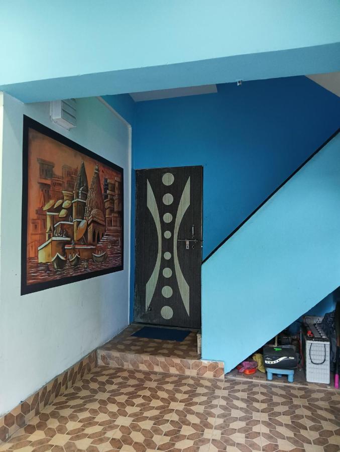 Trinetra Inn Varanasi Exterior photo